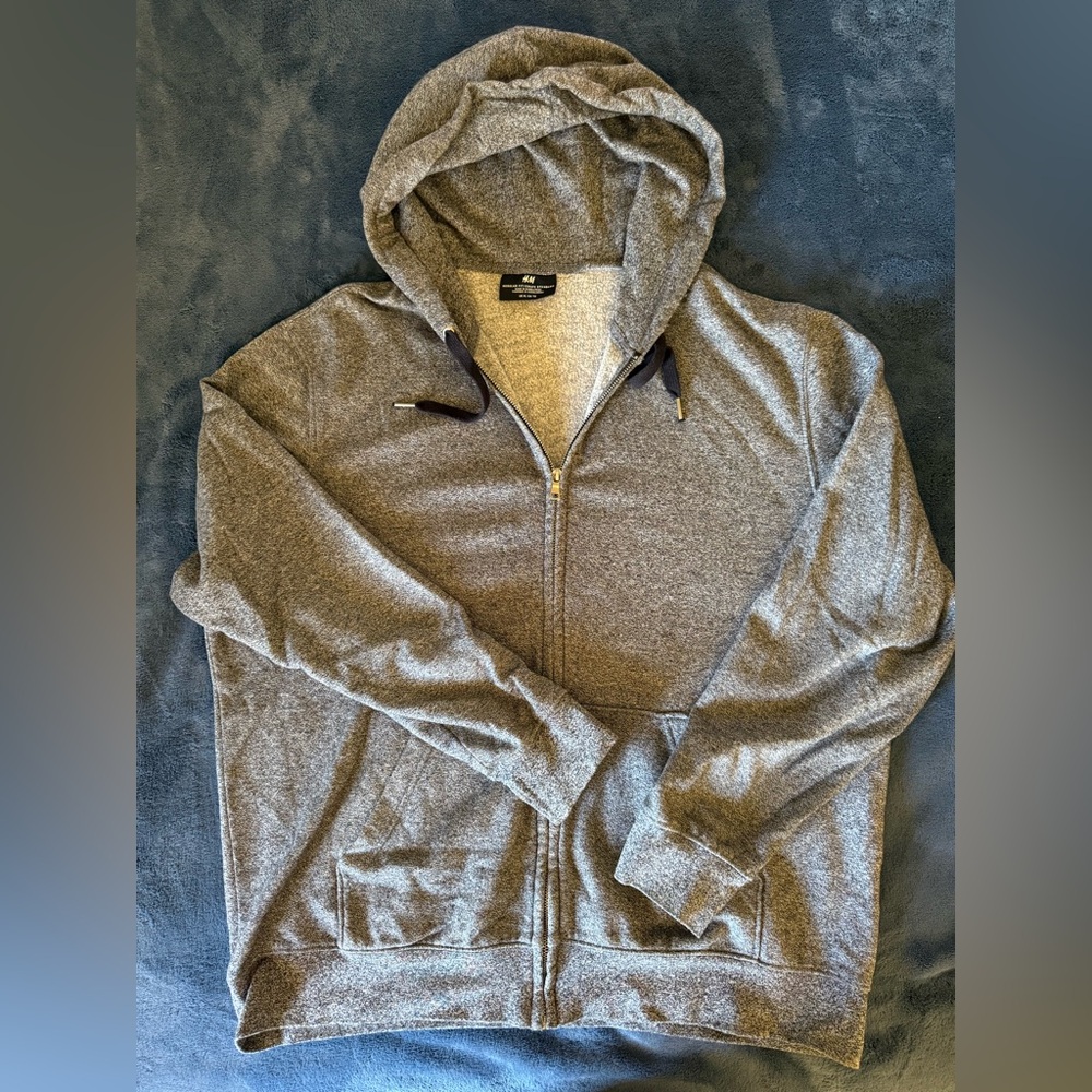 Men's Gray Hoodie Sweater